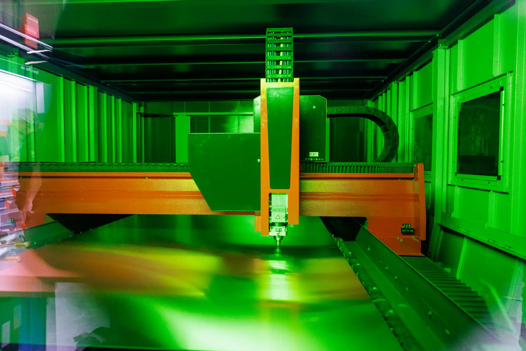 Maschinenbau und Technologieindustrie – Eigenfertigung von Dachprodukten – Forward Marketing (15)